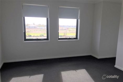 Property photo of 289 Dunnings Road Point Cook VIC 3030