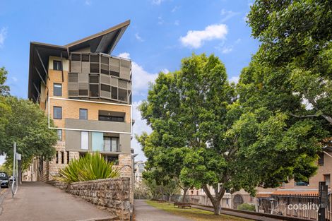 Property photo of 16/109-125 Point Street Pyrmont NSW 2009