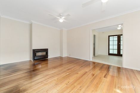 Property photo of 2/8 Russell Crescent Mount Waverley VIC 3149