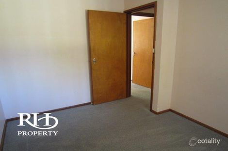 Property photo of 4 Dixon Place Kardinya WA 6163