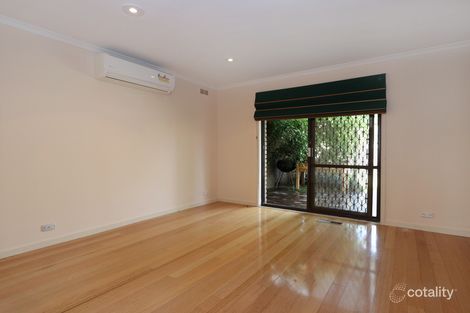 Property photo of 12 Osterley Street Werribee VIC 3030