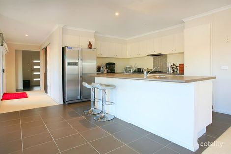 Property photo of 23 Garnet Close Skye VIC 3977