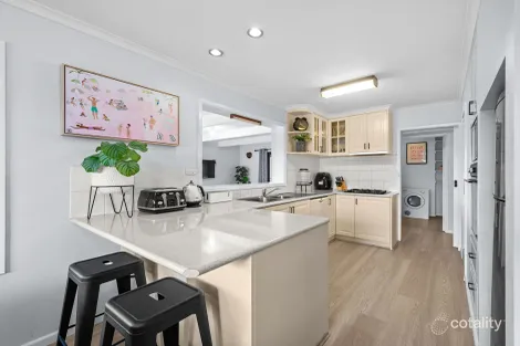 Property photo of 30 Carolyn Crescent Warrnambool VIC 3280