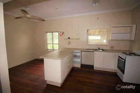 Property photo of 25 Hackett Terrace Richmond Hill QLD 4820