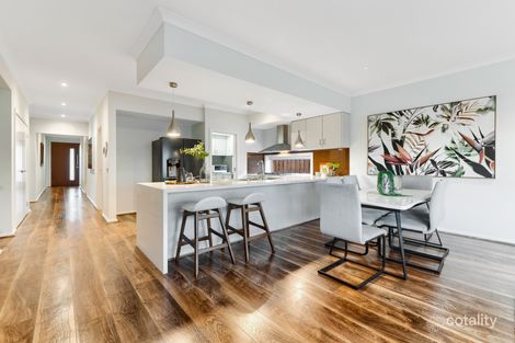 Property photo of 152 Alisma Boulevard Cranbourne North VIC 3977