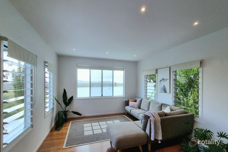 Property photo of 23 Hummingbird Terrace Coolum Beach QLD 4573