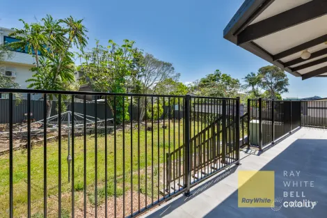 Property photo of 40 Bates Drive Birkdale QLD 4159