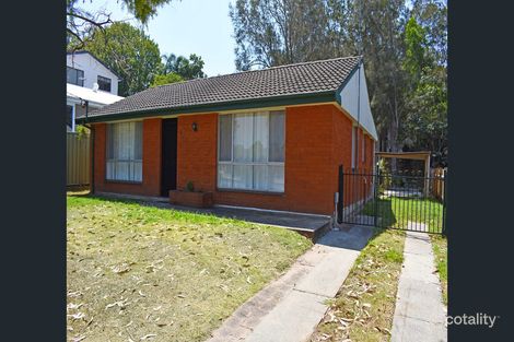 Property photo of 31 Albatross Road Berkeley Vale NSW 2261