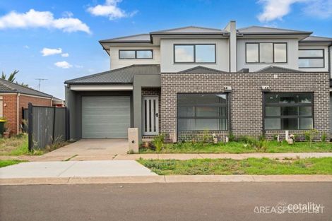 Property photo of 16A Millendon Boulevard Tarneit VIC 3029