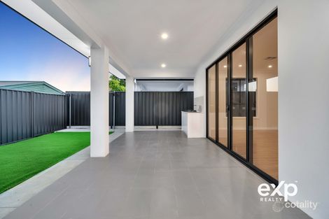 9b Rosemary Ave, Parafield Gardens, SA 5107