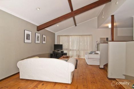 Property photo of 62 Chalcot Drive Endeavour Hills VIC 3802