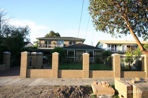 76 Sandringham Pde, Newtown, VIC 3220