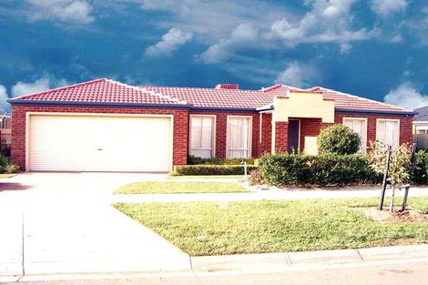 16 Thomas Carr Dr, Tarneit, VIC 3029