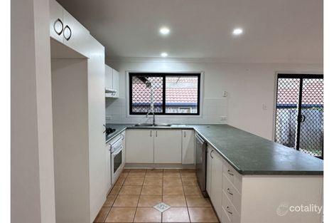 Property photo of 54 Leyburn Crescent Forest Lake QLD 4078
