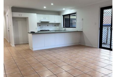 Property photo of 54 Leyburn Crescent Forest Lake QLD 4078