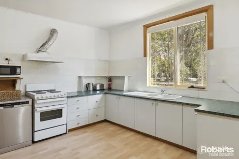 2/95 Dolphin Sands Rd, Dolphin Sands, TAS 7190