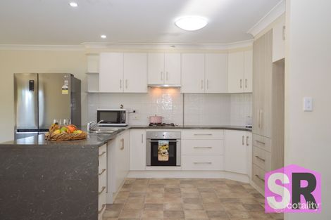 Property photo of 11 Claret Ash Drive Guyra NSW 2365