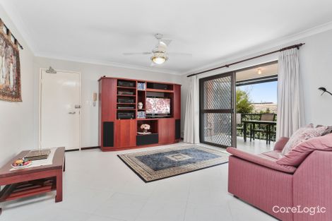 Property photo of 2/62 Wellington Street Coorparoo QLD 4151
