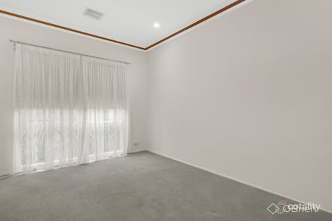Property photo of 34 Jacqueline Close Werribee VIC 3030