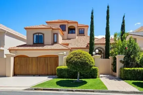 74 Admiralty Dr, Surfers Paradise, QLD 4217