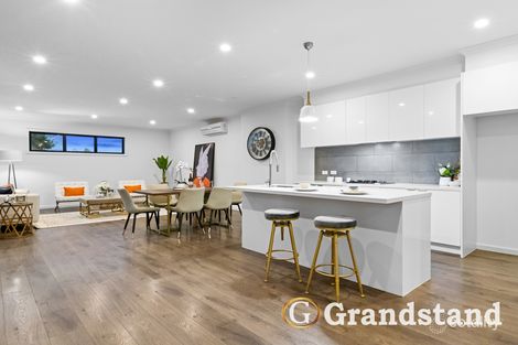 Property photo of 8 Gwenda Street Box Hill South VIC 3128