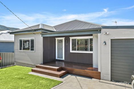 Property photo of 30 Hopetoun Street Woonona NSW 2517