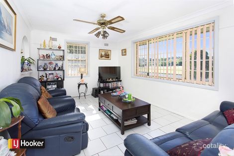 Property photo of 50 Burke Way Berkeley NSW 2506