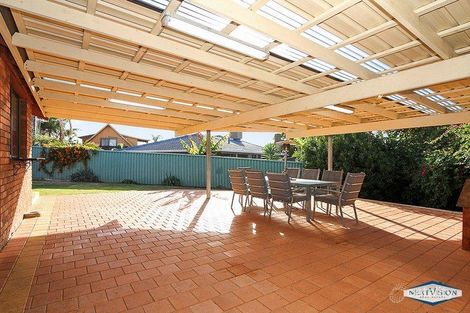 Property photo of 17 Karri Court Yangebup WA 6164