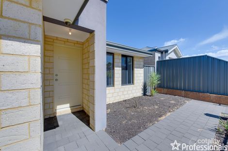 Property photo of 15 Liddard Gardens Baldivis WA 6171
