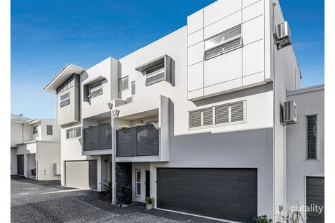 4/25 CAMBRIDGE ST, CARINA HEIGHTS, QLD 4152