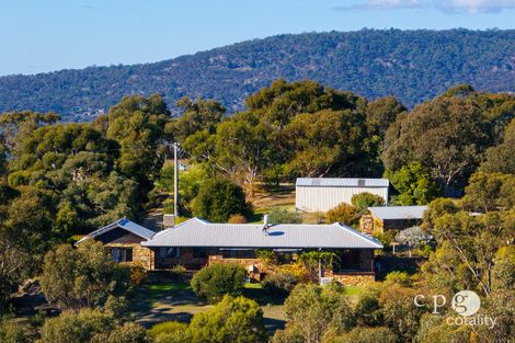 207-208 Gaaschs Rd, Harcourt, VIC 3453