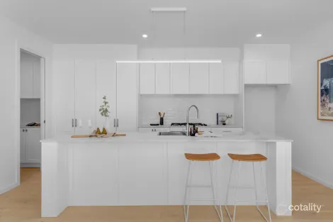 Property photo of 108 Jacaranda Avenue Figtree NSW 2525