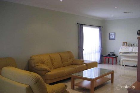 Property photo of 10 Olivia Close Kellyville NSW 2155