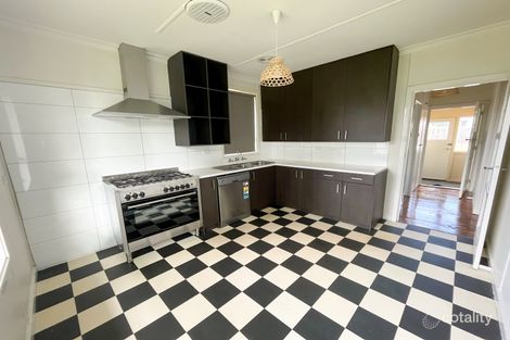 Property photo of 20 Gardenia Grove Norlane VIC 3214
