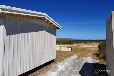 Property photo of 90 Ocean View Drive Green Head WA 6514