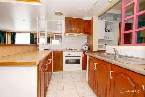 Property photo of 7 Ross Court Springvale VIC 3171
