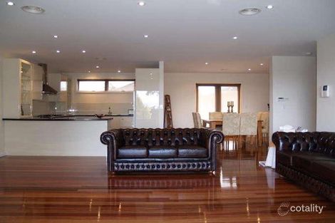 Property photo of 3 Trent Court Keilor East VIC 3033