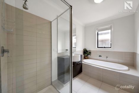 Property photo of 175 Tenterfield Drive Burnside Heights VIC 3023