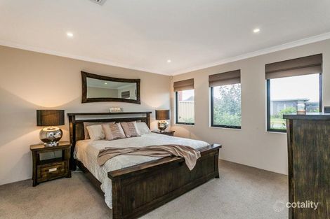 Property photo of 32 Duckbill Loop Southern River WA 6110