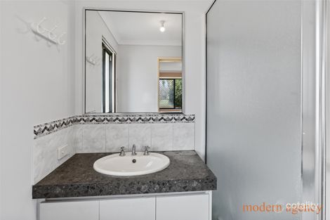 Property photo of 15 Terrigal Pass Tapping WA 6065