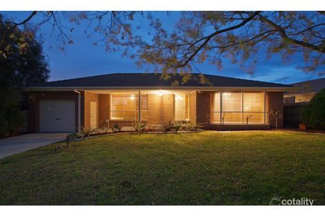 Property photo of 5 Ella Court Narre Warren VIC 3805