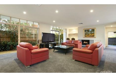 Property photo of 40 North Road Brighton VIC 3186
