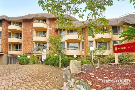 Property photo of 12/1 Woolcott Avenue Wahroonga NSW 2076