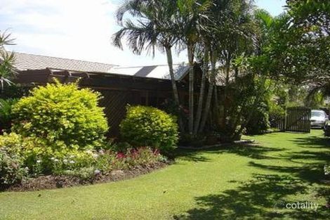 5 Edward Ave, Pottsville, NSW 2489