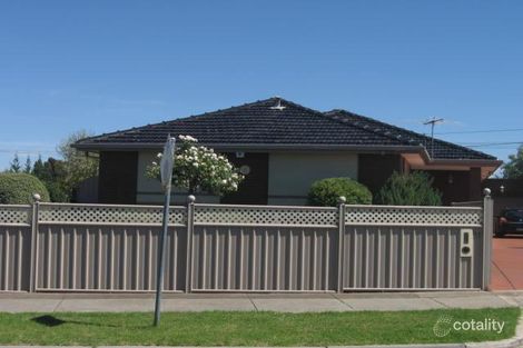 21 Cowper Ave, St Albans, VIC 3021