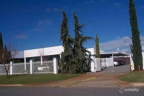 24 Cocos Dr, Bibra Lake, WA 6163