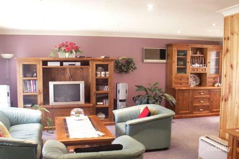 Property photo of 5 Dandenong Crescent Ruse NSW 2560