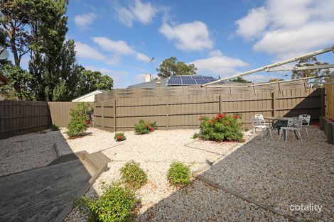 Property photo of 2/2 Dorset Road Ferntree Gully VIC 3156