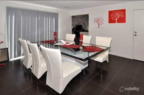 Property photo of 30 Howard Place Deer Park VIC 3023
