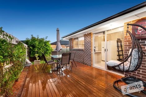 Property photo of 8 Riviera Drive Pakenham VIC 3810